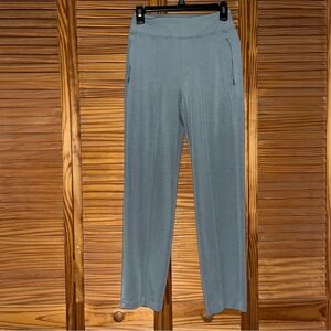 Athleta Sage Green Eastbound‎ Straight Pants Size 0